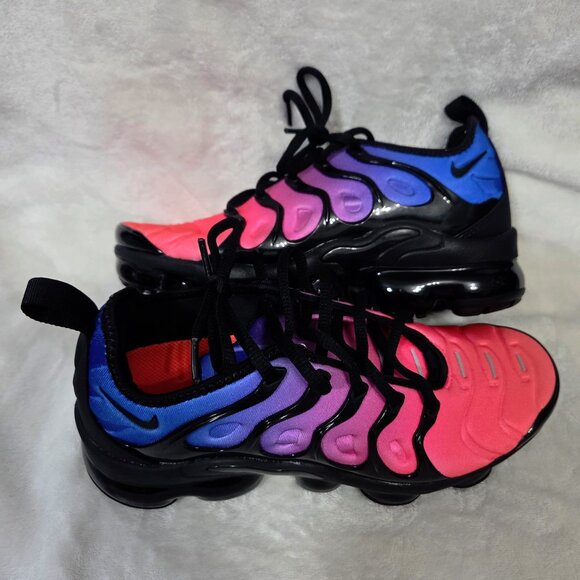 Air Vapormax Plus Racer Blue/Black-Hyper Pink DX2746-400 Women 7 / Men 5.5 - Picture 6 of 9